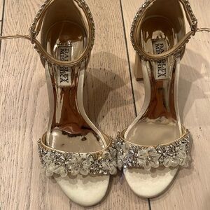 Badgley mischka heels